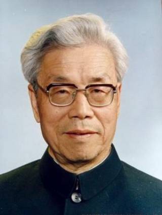 李竞雄（中国科学院院士、植物细胞遗传学家、玉米育种学家、农业教育家）