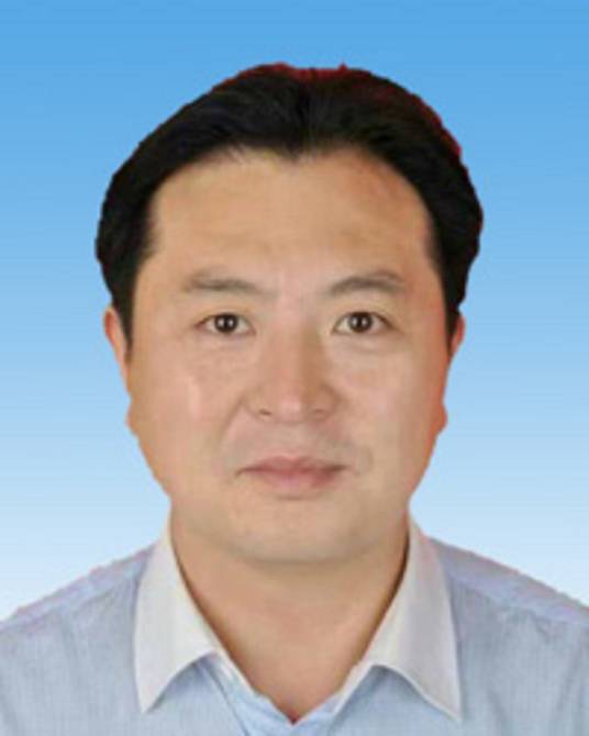 余剑锋（云南省怒江州委常委、泸水市委书记）