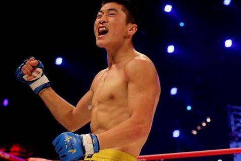 青格乐（中国综合格斗运动员）