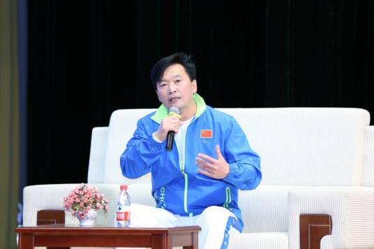 丁玉山（北京一零一中学教师）