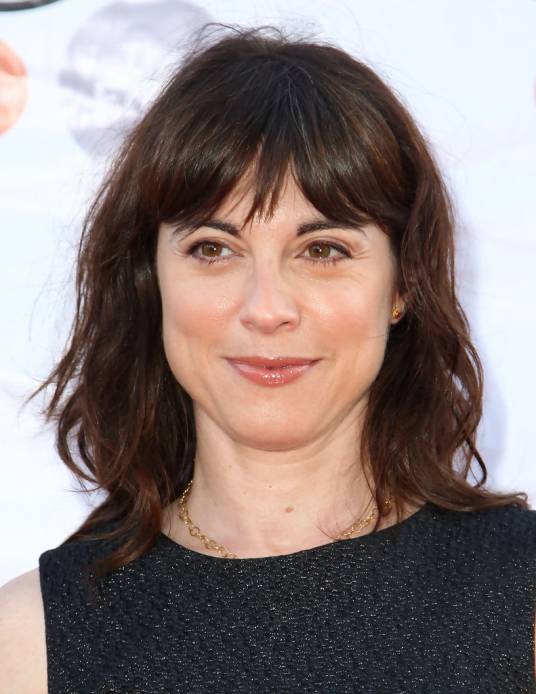 丽贝卡·彼得跟