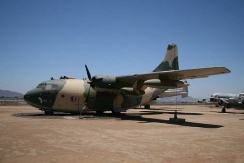 美国C123式运输机