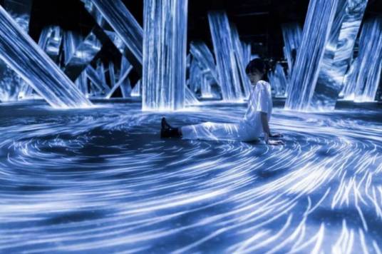 EPSONteamLab无界美术馆