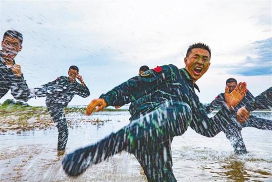 杨玉平（武警汉中支队机动中队特战排班长）