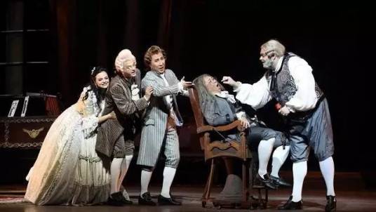 快给大忙人让路