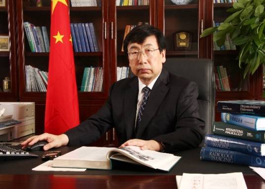 徐克（中国医科大学附属第一医院院长）
