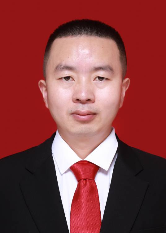 李俊（重庆市奉节县经济和信息化委员会主任）