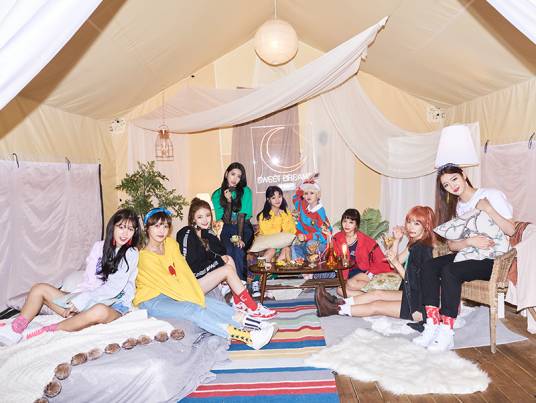 Eye Contact（DIA演唱的歌曲）