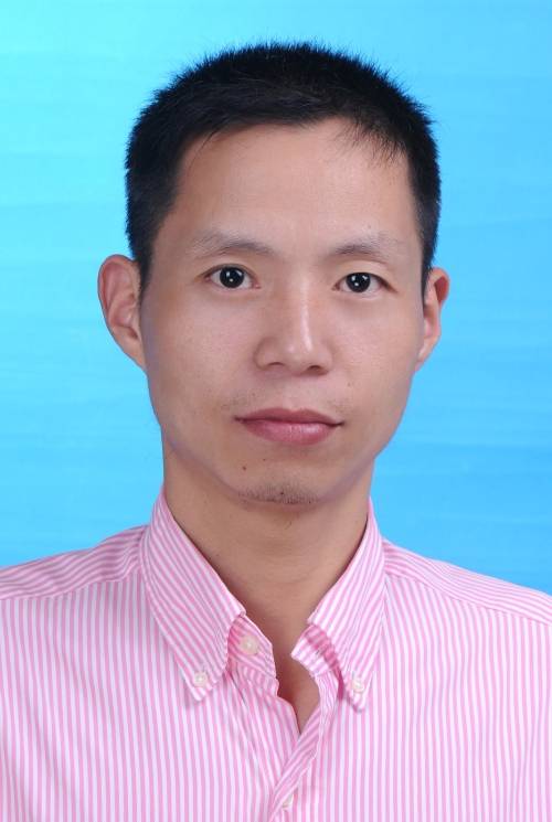 朱良春（浙江省瑞安滨海新区管委会党委委员、副主任、二级主任科员）