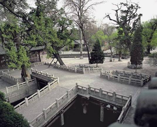 十字桥（山西太原市晋祠内十字桥）