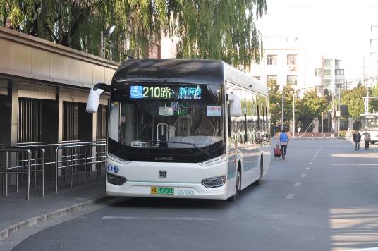 上海公交210路