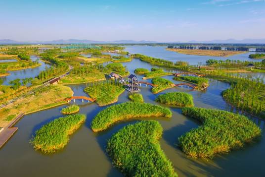 固城湖水慢城
