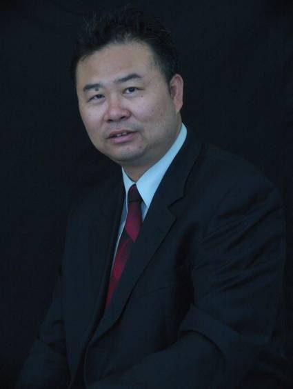 王兴伟（中国通信学会会士，中国计算机学会会士，东北大学教授、博士生导师，东北大学党委常委、副校长）