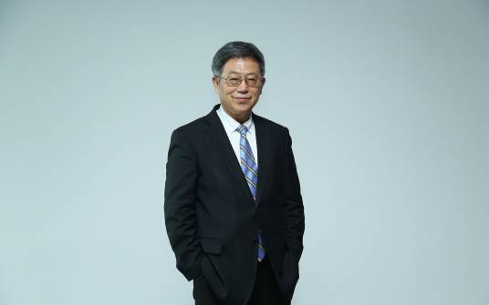 迟福林