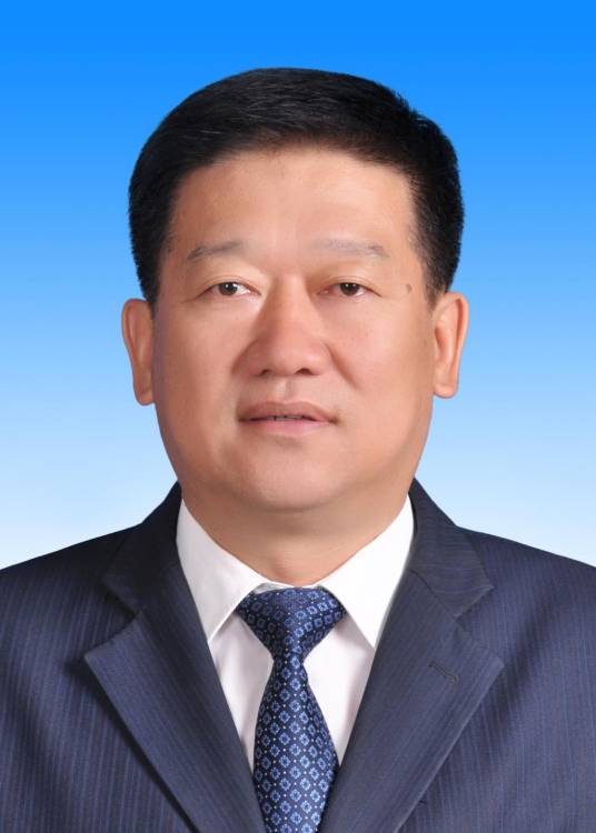 周立新（伊犁州政协党组成员、副主席）