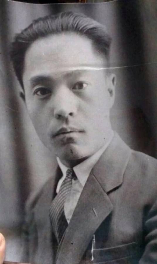 张岩（人体解剖专家、医学教育家）