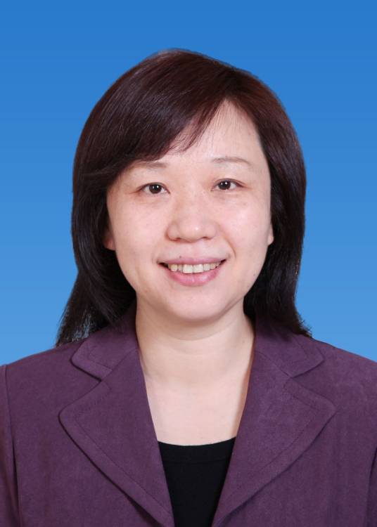 张瑛（九三学社中央参政议政部副巡视员）