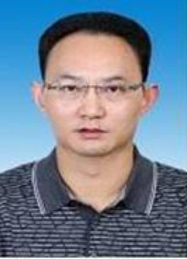 韩阳（四川省遂宁经济技术开发区党工委副书记、总工会主席）