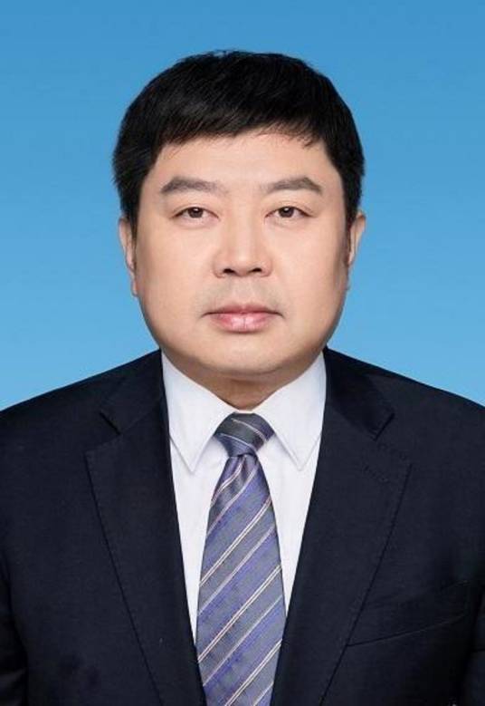 蔡伟（上海市杨浦区人大常委会副主任）