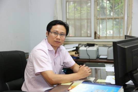 陈中（东南大学电气工程学院教授）