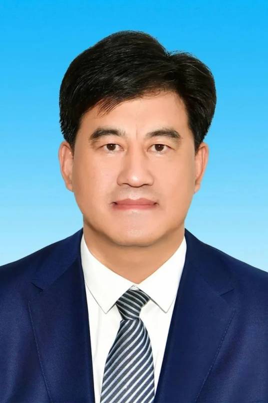 郭玉峰(内蒙古自治区住房和城乡建设厅党组书记、厅长)