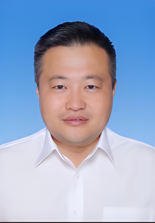 杨振华（内蒙古自治区乌海市司法局党组书记、局长）