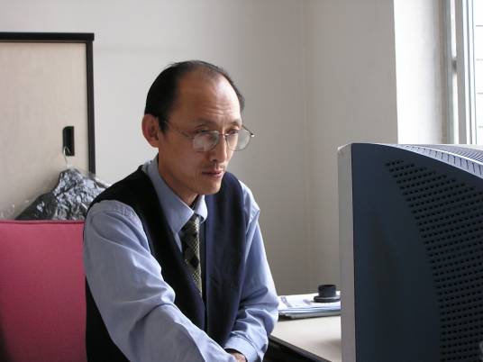 张鹏（中国科学院主管体系教授）