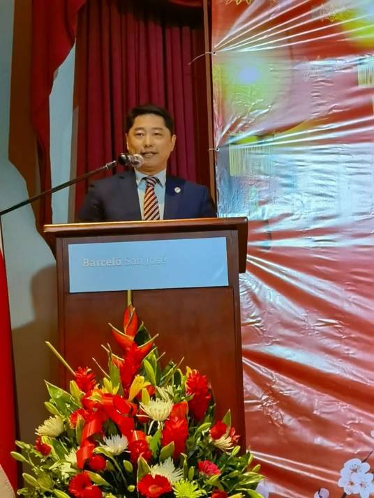 汤恒（中国驻哥斯达黎加原大使）