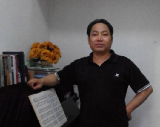 陈静（湖南涉外经济学院音乐学院教授）