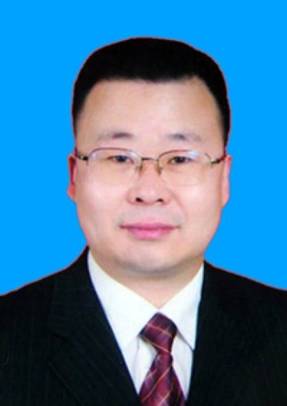 杜江（四川省巴中市通江县人大常委会党组成员、副主任）