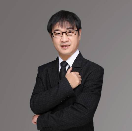 王洋（著名编程教育专家）