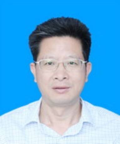 张晓明（江西省新余市人大常委会秘书长、党组成员、机关党组书记）