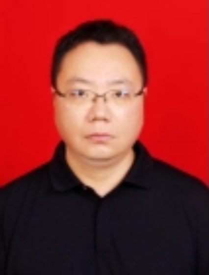 彭敏（四川省眉山市洪雅县经济和信息化局党组成员、机关党委书记）