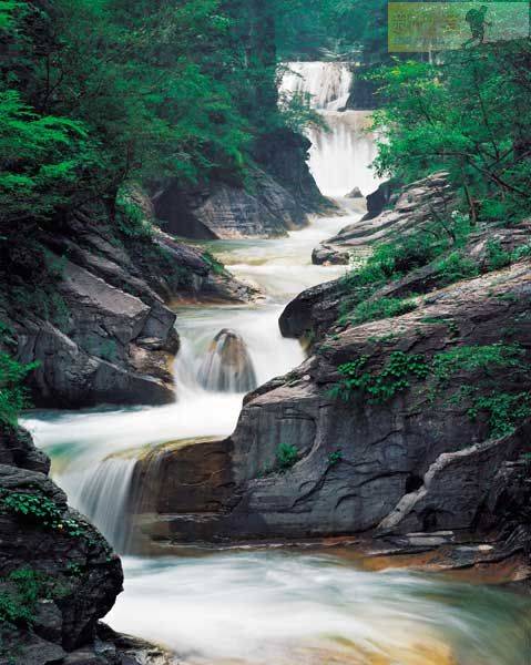 红石峡谷（中国河南省焦作市修武县红石峡谷）