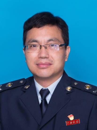 张金辉（国家税务总局宜春市税务局党委委员、副局长）