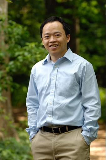 杨军（清华大学地球系统科学中心教授）