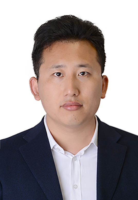 田鹏（烟台大学教师）