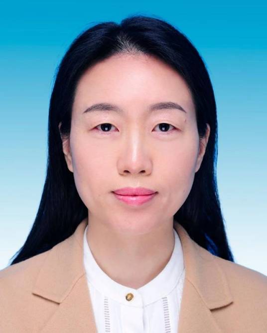 王霞（杭州市发展和改革委员会党组成员、副主任）