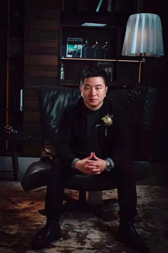 王阳（沈阳盛世大宅装饰工程有限公司设计总监）