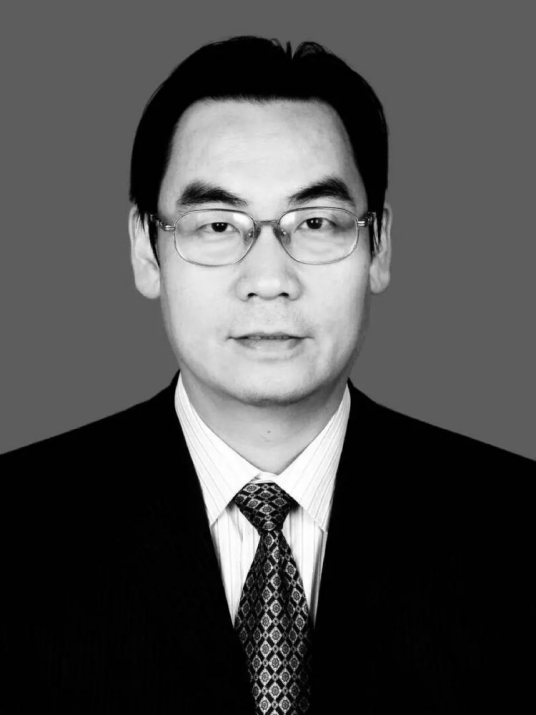 夏磊（骨科专家、郑大一附院骨科主任医师）