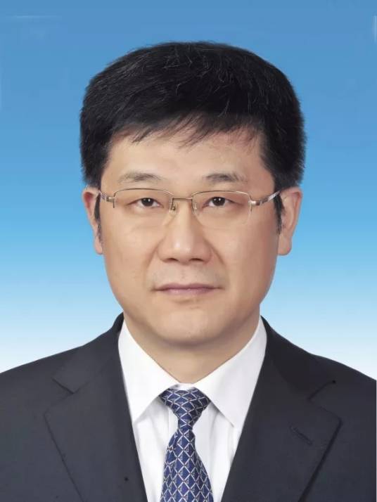 张雨东（第十四届全国政协常委，民进中央副主席）