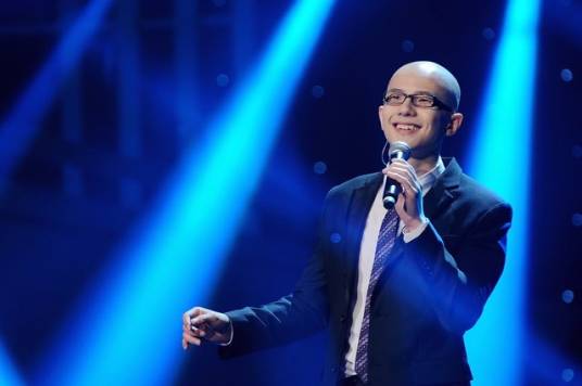 圆梦（歌手平安演唱的歌曲）