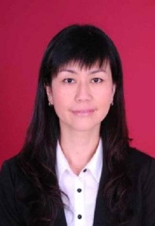 顾莹（上海市静安区纪委常委，区纪委监委信访室主任）