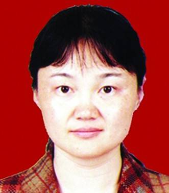 杨屹（青岛市南京路小学校长）