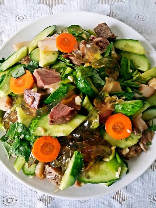 胡萝卜黄瓜丁炒肉片