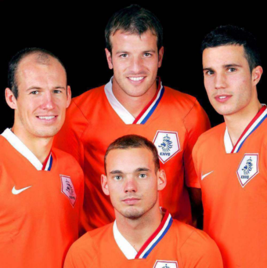 四小天鹅(荷兰足球运动员黄金一代)