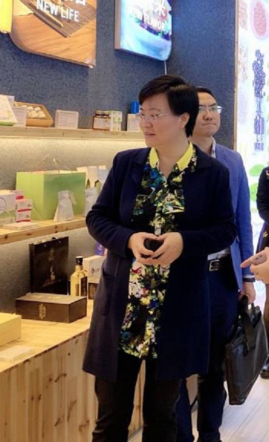 张瑞雪（中粮集团中粮粮谷公司直属第七党支部书记）