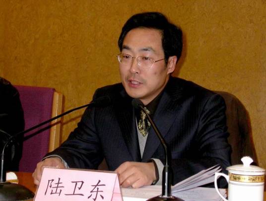 陆卫东（无锡市人民代表大会常务委员会副秘书长）