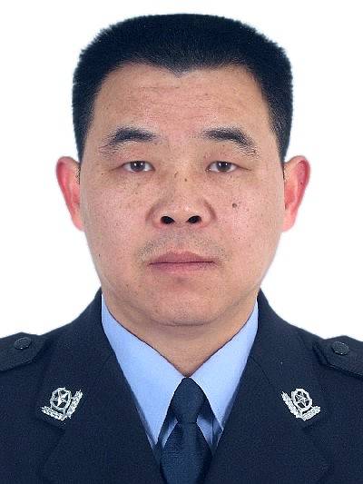 胡明扬（安徽省阜阳市公安局党委委员、副局长）