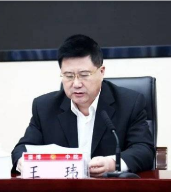 王玮（山东省高级人民法院审判委员会委员）